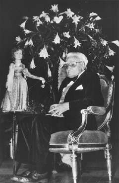 MI14.JPG (38398 BYTES)