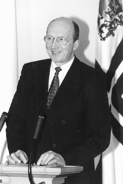 K2.JPG (27049 BYTES)