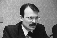 VP1.JPG (15639 BYTES)