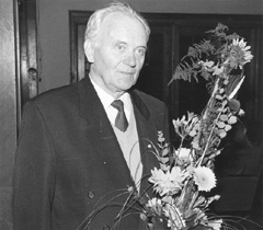 T1.JPG (24716 BYTES)