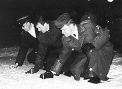 B1.JPG (21013 BYTES)