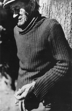 BI5.JPG (39972 BYTES)