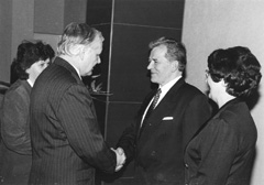 B1.JPG (17184 BYTES)