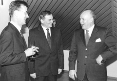 B4.JPG (20906 BYTES)