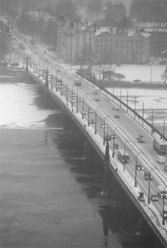 DIENA1.JPG (29064 BYTES)