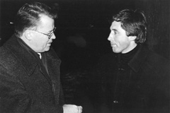 U4.JPG (13033 BYTES)