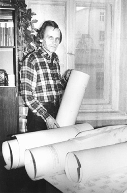 PLUKSNA.JPG (39308 BYTES)