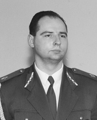 M2.JPG (17174 BYTES)