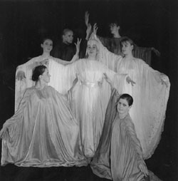 TE3.JPG (16368 BYTES)