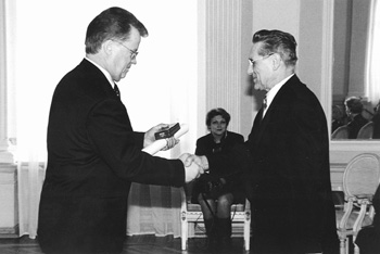 O3.JPG (26830 BYTES)