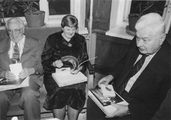 O8.JPG (23565 BYTES)