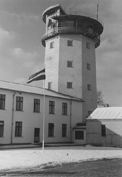 U16.JPG (31965 BYTES)