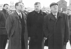 U18.JPG (18012 BYTES)