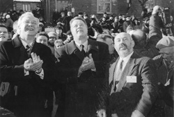 U6.JPG (23829 BYTES)