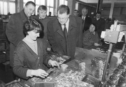 U9.JPG (25950 BYTES)