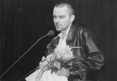 B9.JPG (15316 BYTES)