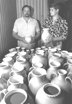 U3.JPG (40294 BYTES)