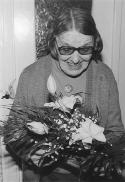 X1.JPG (26348 BYTES)