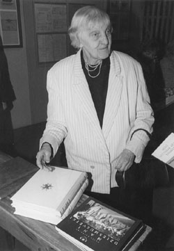 X2.JPG (21786 BYTES)