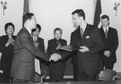 L3.JPG (19718 BYTES)