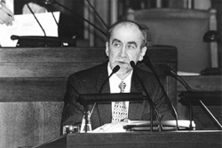 S4.JPG (19724 BYTES)