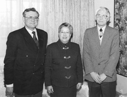 T2.JPG (21277 BYTES)