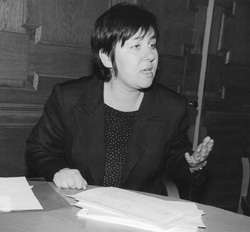 L1.JPG (19988 BYTES)