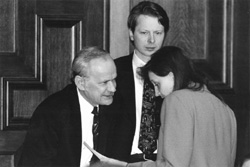 S1.JPG (18019 BYTES)