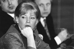 S5.JPG (18764 BYTES)