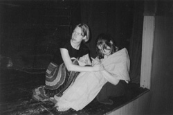 TE2.JPG (15120 BYTES)