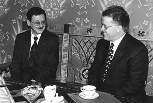 N1.JPG (31736 BYTES)