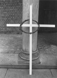 S1.JPG (23826 BYTES)