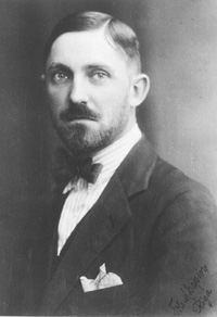 VA2.JPG (18415 BYTES)