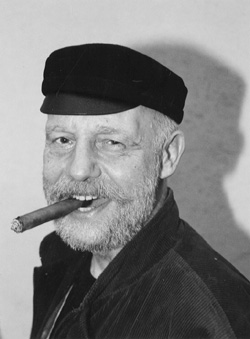 VI4.JPG (25984 BYTES)