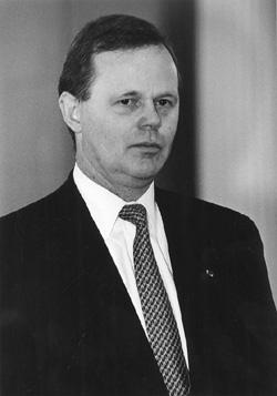 I2.JPG (26678 BYTES)