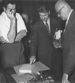 SL8.JPG (26692 BYTES)