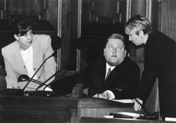 S1.JPG (19405 BYTES)