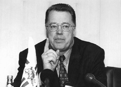 U2.JPG (18263 BYTES)