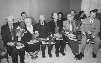 V14.JPG (36405 BYTES)