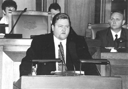 S2.JPG (21645 BYTES)