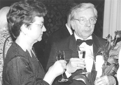 Z10.JPG (24547 BYTES)