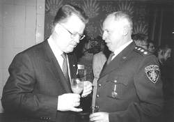 Z8.JPG (20353 BYTES)