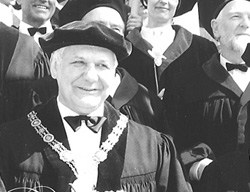 U8.JPG (26903 BYTES)