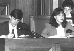 S1.JPG (21366 BYTES)