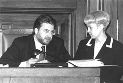 S3.JPG (21902 BYTES)