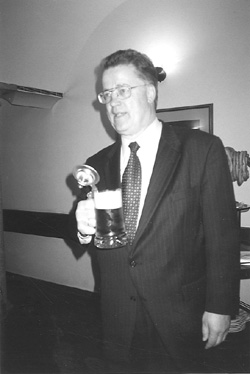 31.JPG (26668 BYTES)