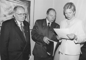 B1.JPG (29927 BYTES)