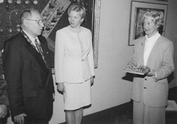 B8.JPG (19045 BYTES)