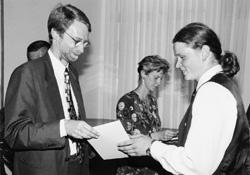 V1.JPG (21818 BYTES)