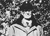 IZ14.JPG (26076 BYTES)